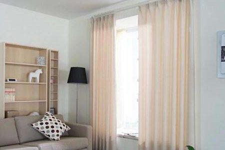 卧室和客厅窗帘怎么搭配好？卧室和客厅窗帘选购要注意的问题都包括哪些？