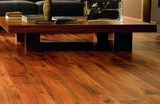 实木复合和强化地板的区别是什么 如何辨别强化地板的好坏