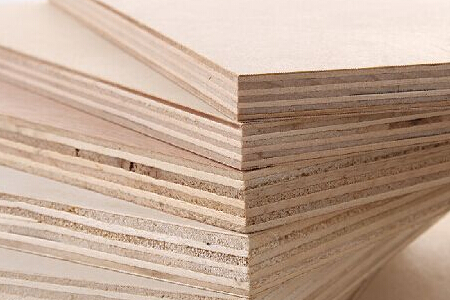 多层实木板和实木颗粒板哪个好?多层实木地板的优缺点都有哪些?