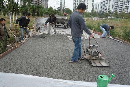水泥混凝土道路施工工艺是什么？水泥混凝土道路是什么？
