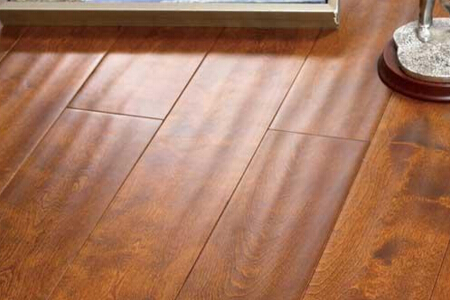 什么材质实木地板好？实木地板的材质分类都包括哪些？