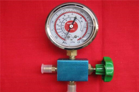 空调加氟压力表价格是多少钱？空调加氟压力表怎么看？