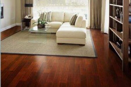 实木复合地板比强化复合地板好吗？实木复合地板选购方法是什么？