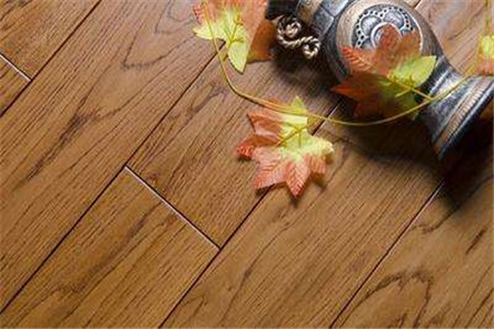 实木地板品牌有哪些？实木地板该怎么选购？