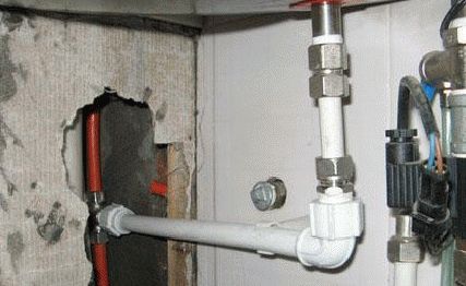 地热水管漏水怎么办？地热漏水的原因？