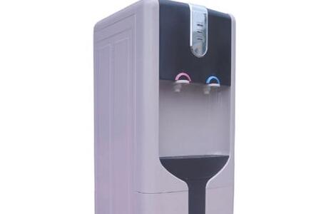新买的饮水机怎么清洗？饮水机怎么挑选？