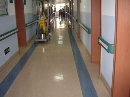 医院塑胶地板价格 塑胶地板保养注意事项