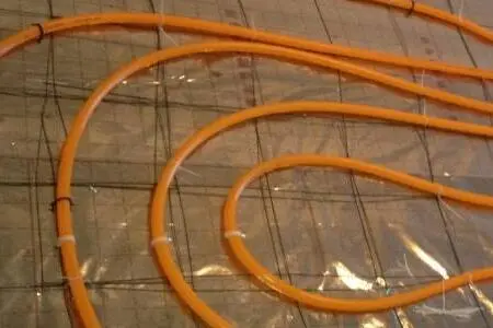 地暖的铺设方法？哪些因素影响到地暖的费用？