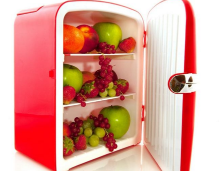 小型冰箱怎么选 小型冰箱有哪些分类