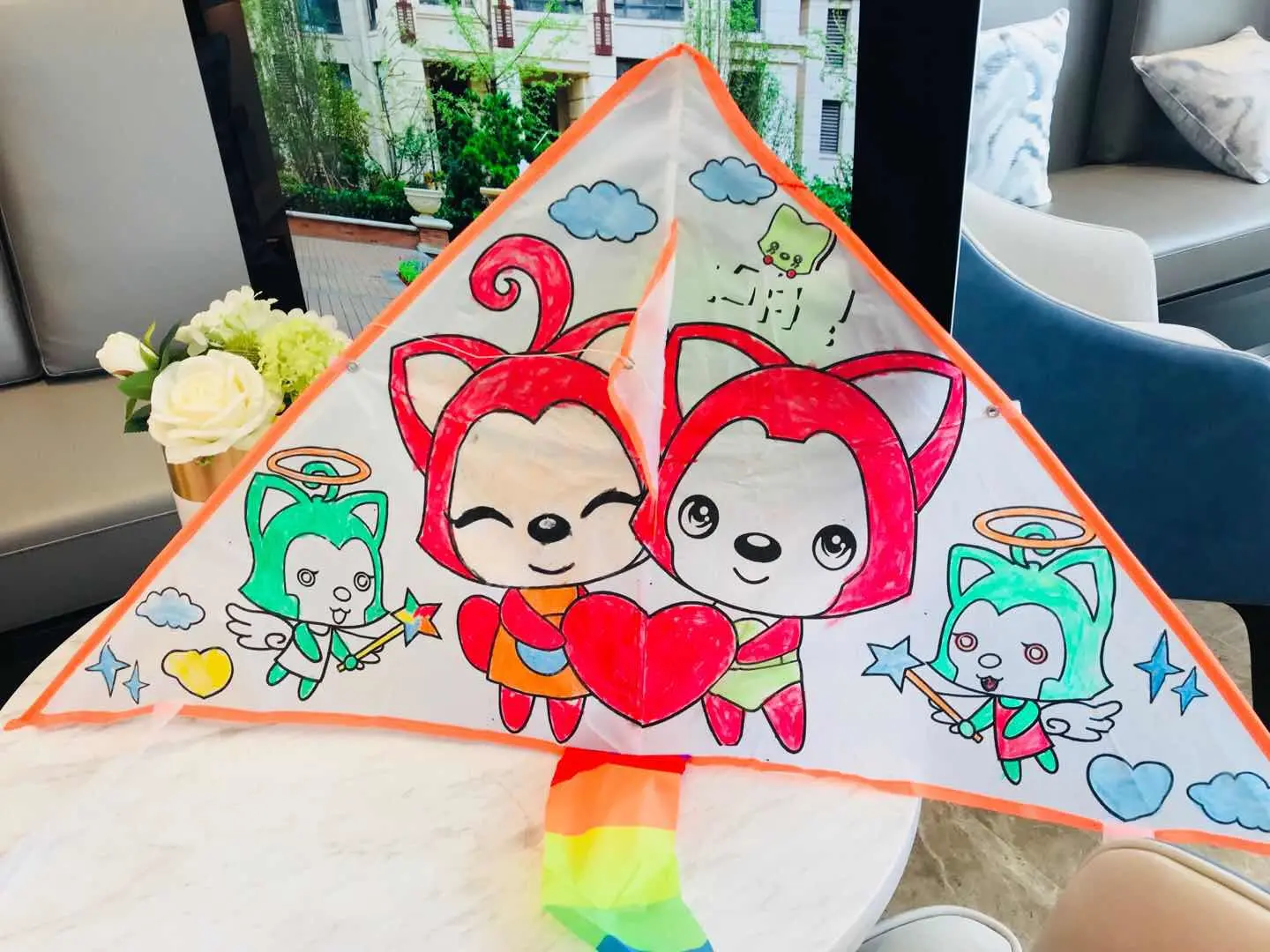 南湖橡树湾"彩绘风筝 放飞梦想"