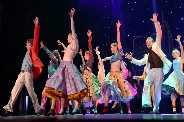 百老汇门票免费领取鹭栖湖邀您感受百老汇的万种风情