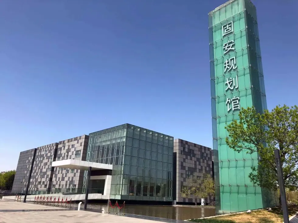 走进固安江门媒体见证孔雀城幸福生活品牌理念