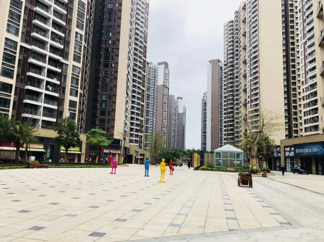 京基城"幸福里"商业街实景图感觉好高大上!