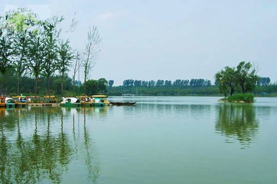 美里湖湿地公园图片