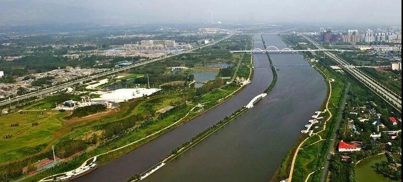 临汾河西新城公园道图片