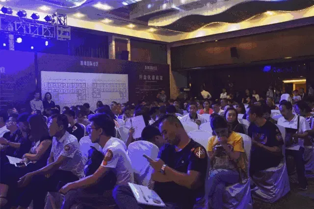 势不可挡 | 源滩国际社区今日耀世开盘 90分钟劲销1.2亿