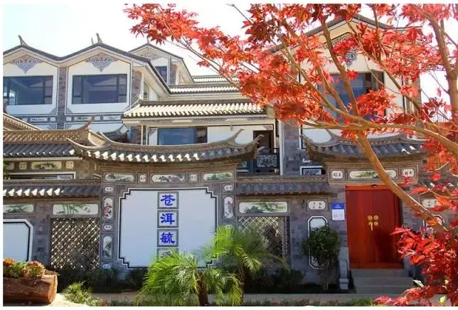 坐上大理公馆号我们一路向西2小时即观苍洱美景