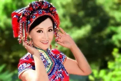 彝火传情 狂欢古滇 中国·昆明彝族国际狂欢节暨首届古滇火把节