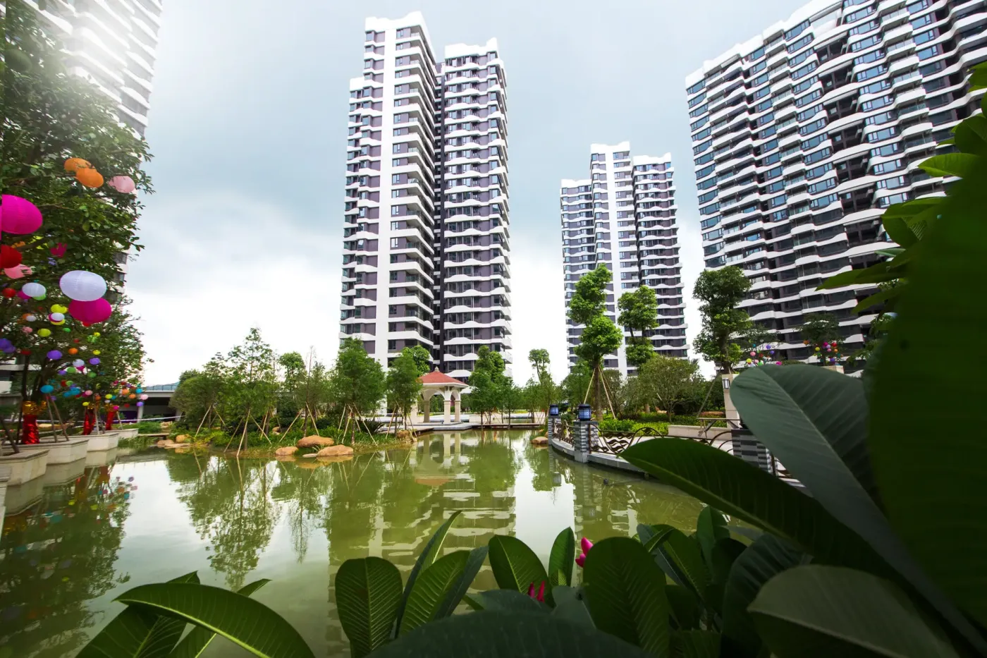 实景图联泰悦水湾5园山,海,园荟萃,近瞰一线内海湾心优雅海景,仰视礐