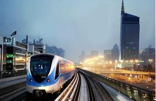 南京北站由政府规划投资约200亿,是南京重要的基础设施工程,它是集