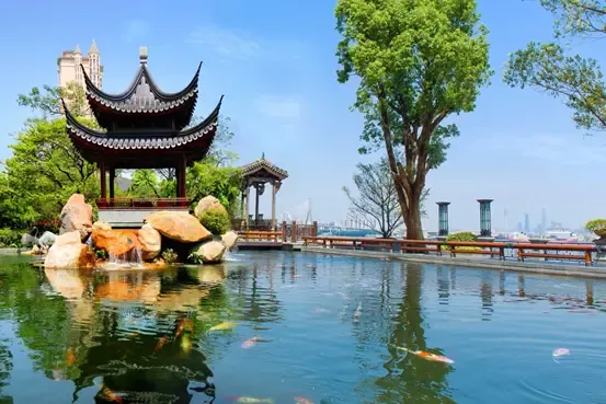 深圳置业热潮开始向东中房报组团百名深圳媒体人品鉴汕尾星河湾