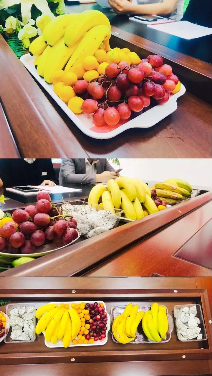 会议桌水果摆放位置图片