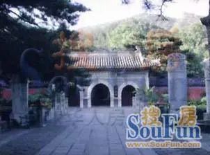 潭柘山城实景图