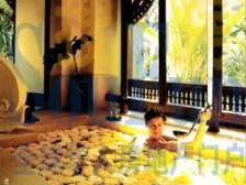 中央名筑 4室2厅 东 西