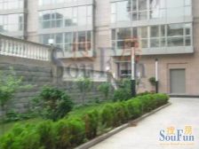 金融街·华荣公寓南北三居高楼层视野开阔车位充足