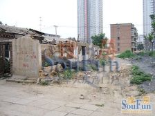 东四环边2008年的商品房住宅,近地铁、近公园