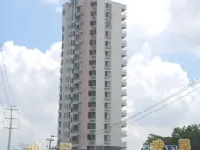 品质小区,繁华地段,居家装修,诚意出售