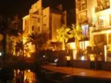 地铁沿线精装花园洋房顶跃、实得空间大、位置安静