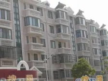 育秀书报,大户型复式,楼层高,采光好。