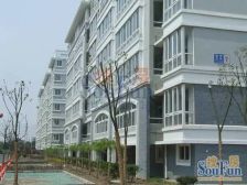 春晖花园中层带车库,随时ZHAO晖一附,价格可议