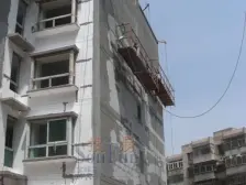 此房楼龄新,电梯房,落地窗,采光好,可以按揭