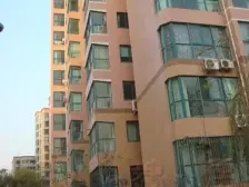 此房满五唯一,正南户型,客厅宽敞,全明户型