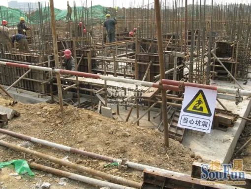  ʢ̩ׯ԰2��2��1���ϱ�����1200.00Ԫ/�³��� 