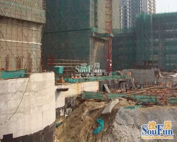 小区相关图