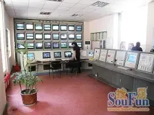 二环边,出门地铁口,大客厅大卧室,隔壁七十三