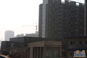 南北通透小高层精装拎包住有车位小区新