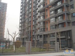 金隅七零九零精装两居满五年唯一购房成本低