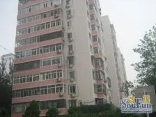 三环内西城德胜紧邻马甸桥地铁站双卧朝南阳光洒满卧室