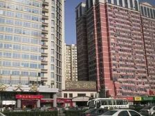 紫金庄园正规三居室电梯房双卫不临街采光好