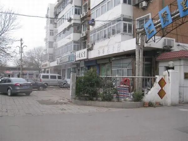 小区相关图
