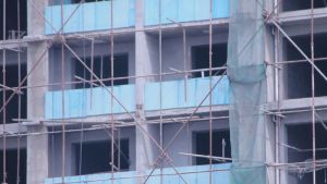 老本路南电梯小高层采光佳环境好物业低停车方便