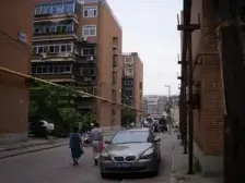 中山门团结北里,低楼层一室,正南朝向采光好,随时看,满五年