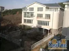 背山面海,闹中取静,享受老虎滩景区房子宽敞明亮