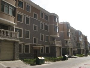 南二环天骄花园高层中间楼层3居单价低