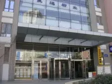 此房两室南北通厅通透,中间楼层,离地铁和万达商场近