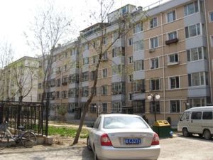 此房楼层好、视野广,标准户型,视野宽阔